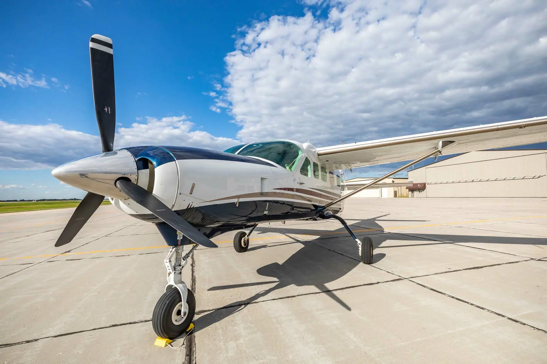 Airplane 95West Cessna 208B Grand Caravan